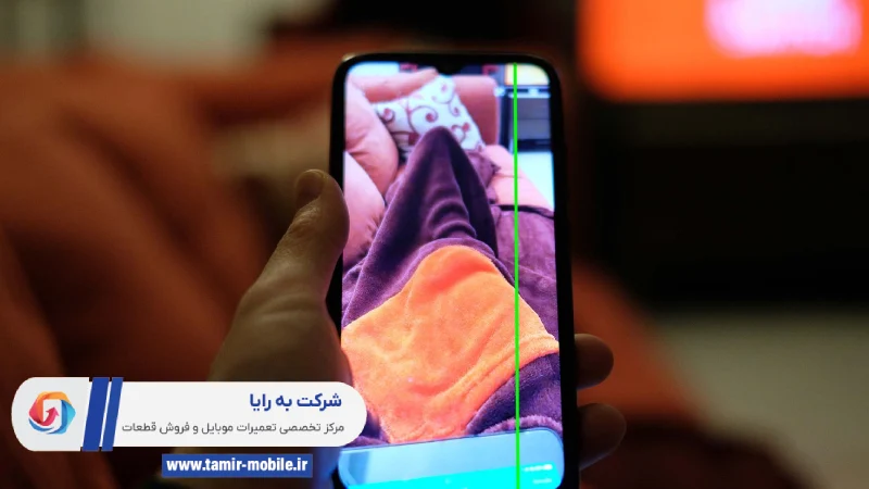 علت خط سبز روی صفحه گوشی سامسونگ (Green Line Issue)